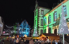 angestrahltes-Rathaus-2